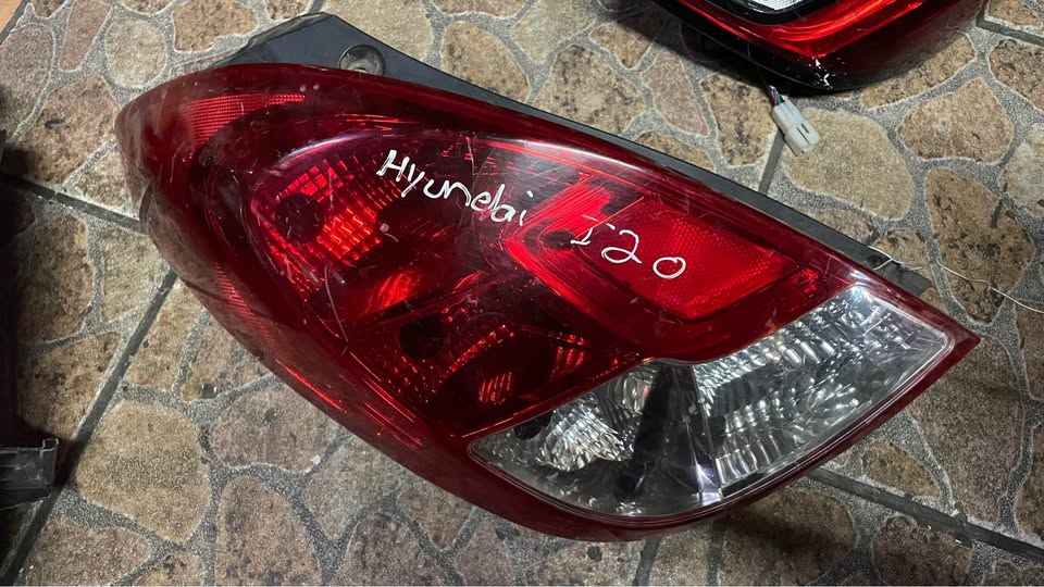 Hyundai i20 taillight - Private Seller Hyundai i20 taillight - Private Seller