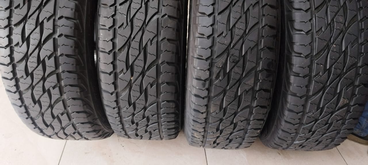 Toyota Hilux/Fortuner 18" original mags with 265/60/18 Bridgestone Dueller AT - Private Seller Toyota Hilux/Fortuner 18" original mags with 265/60/18 Bridgestone Dueller AT - Private Seller