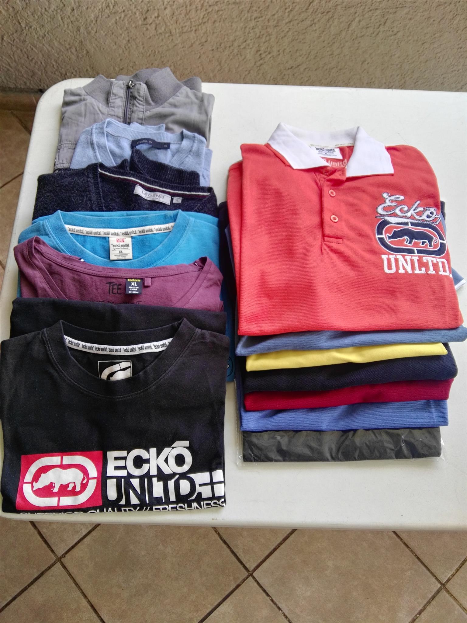 Men's and women's assorted second hand clothing Bulk Lot