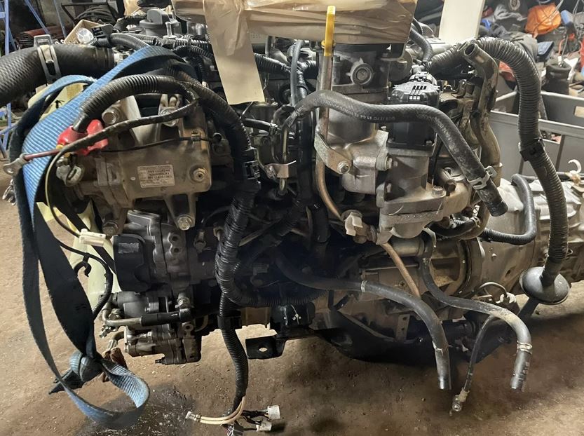 Isuzu D-TEC 250 4JK1 Engine