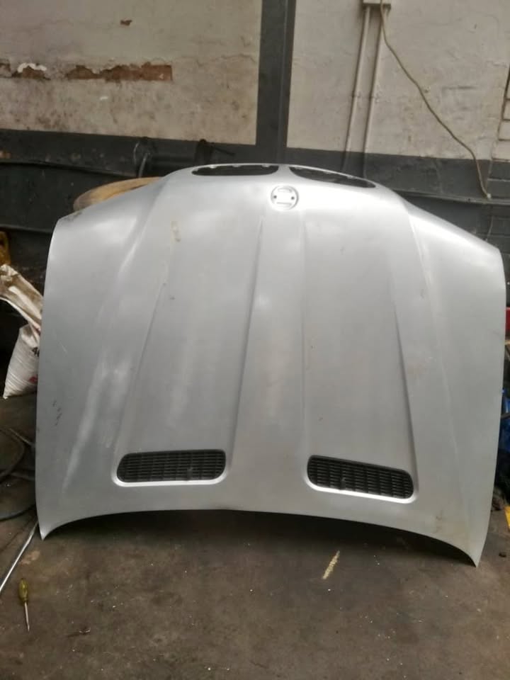 BMW X5 2001 BONNET FOR SALE - Private Seller