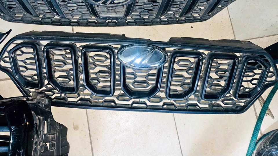 Mahindra Scorpio MHAWK Grill 2019/22 - Private Seller Mahindra Scorpio MHAWK Grill 2019/22 - Private Seller