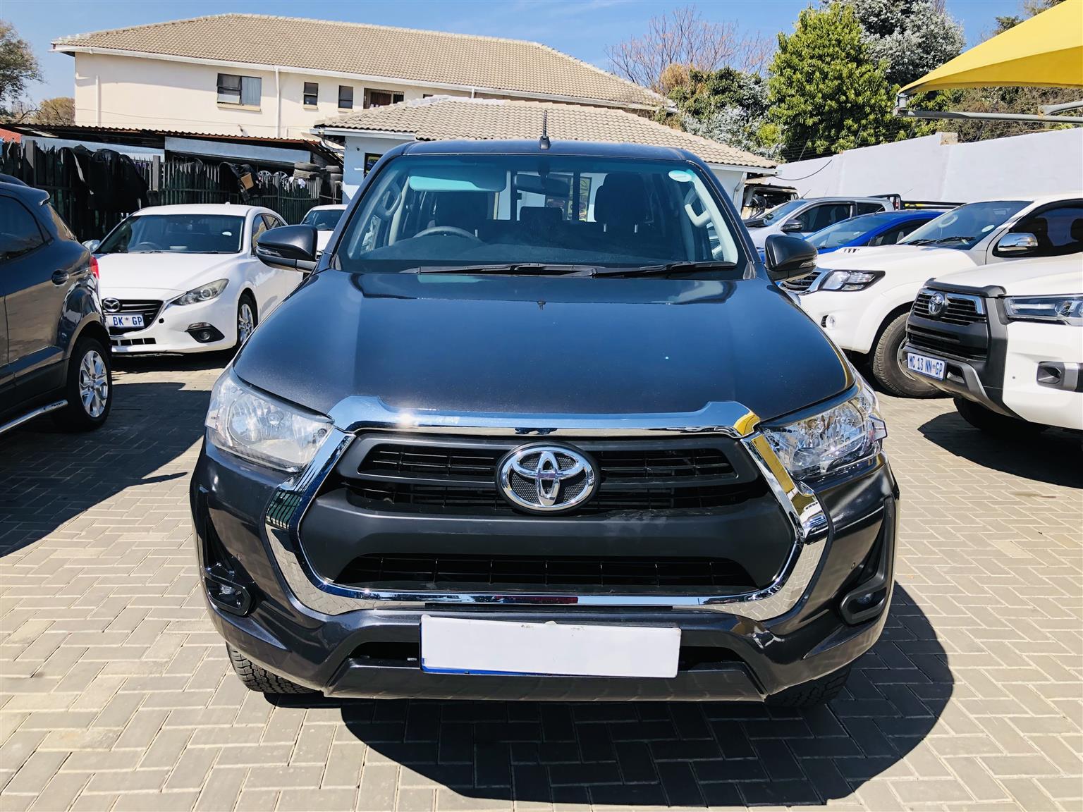 Used 2024 Toyota Hilux 2.4GD-6 double cab Raider auto - Private Seller Used 2024 Toyota Hilux 2.4GD-6 double cab Raider auto - Private Seller