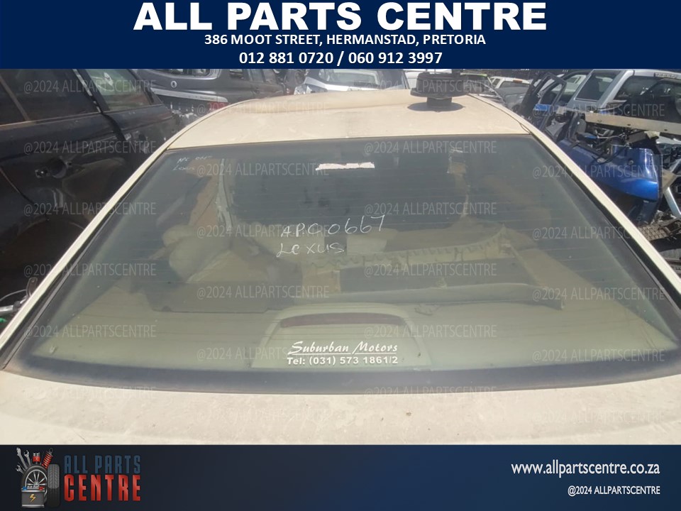 Lexus GS300 rear windscreen for sale Lexus GS300 rear windscreen for sale
