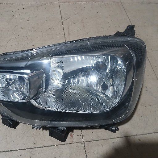 Suzuki s persso headlight - Private Seller Suzuki s persso headlight - Private Seller