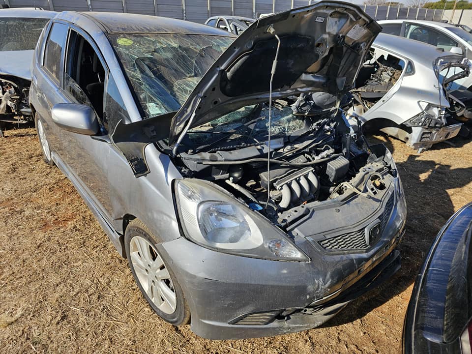 Honda Jazz Stripping for Spares - Private Seller Honda Jazz Stripping for Spares - Private Seller