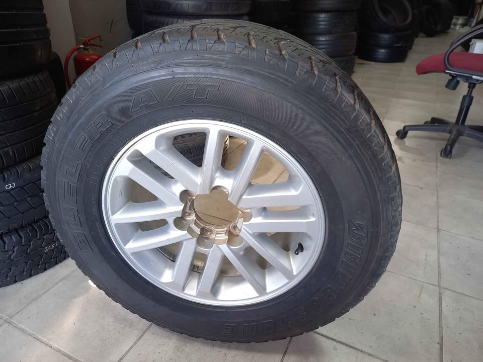 Toyota Hilux Spare Wheel Rim And Tyre - Private Seller Toyota Hilux Spare Wheel Rim And Tyre - Private Seller