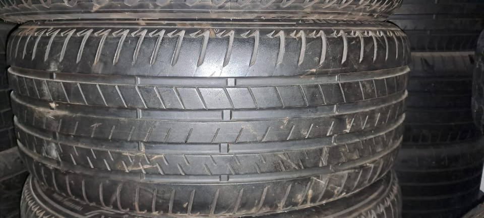 Set of OEM 21 Inch BMW mag wheels wide & narrow with runflat tyres - Private Seller