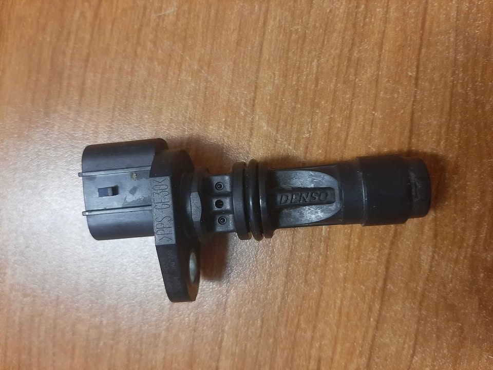 NISSAN NAVARA CRANK SENSOR. BRAND NEW. FOR VARIOUS OTHER CARS TOO. - Private Seller NISSAN NAVARA CRANK SENSOR. BRAND NEW. FOR VARIOUS OTHER CARS TOO. - Private Seller