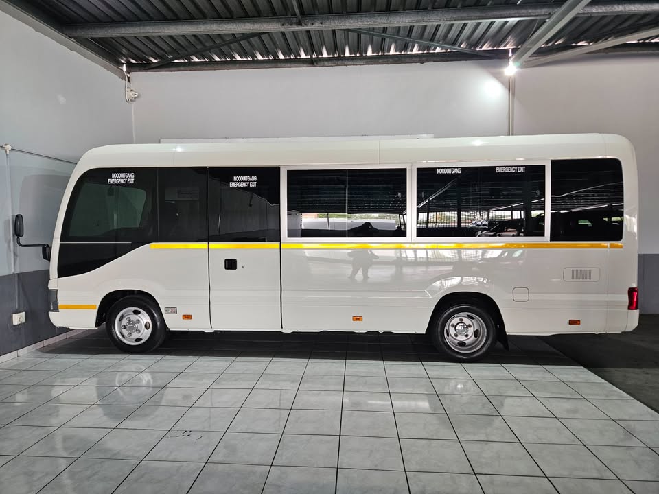 2022 Toyota Coaster 4.0D 23 Seater Bus 5MT LWB