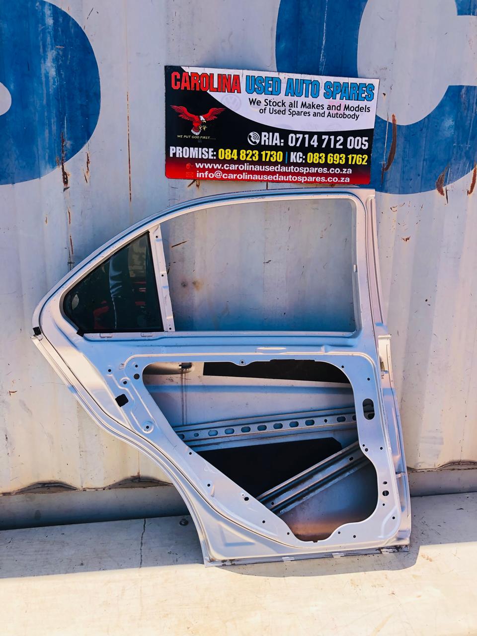 Mercedes Benz W204 C-class left rear door with quarter glass (2010-2015) - Private Seller Mercedes Benz W204 C-class left rear door with quarter glass (2010-2015) - Private Seller