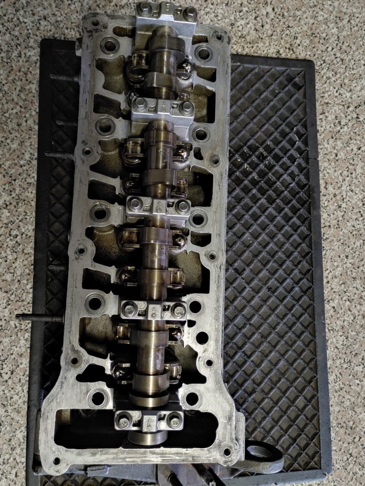 POLO 1600 BAH CYLINDERHEAD FOR SALE - Private Seller POLO 1600 BAH CYLINDERHEAD FOR SALE - Private Seller