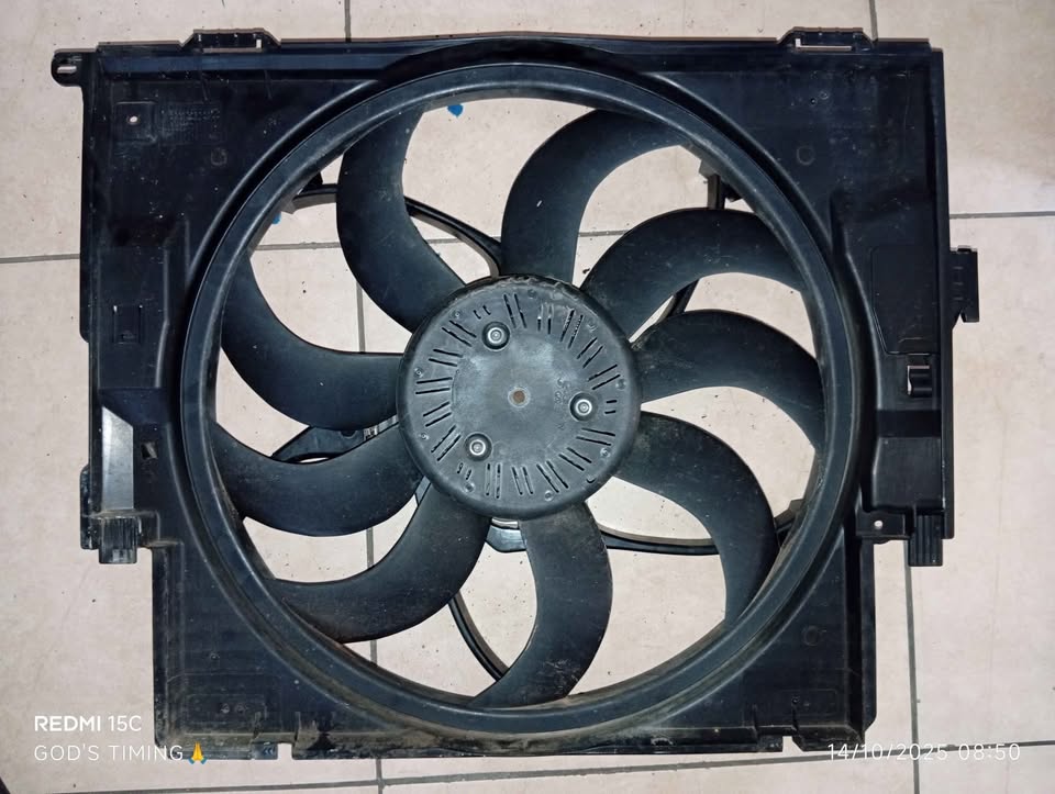 BMW N20 engine radiator fan for sale - Private Seller