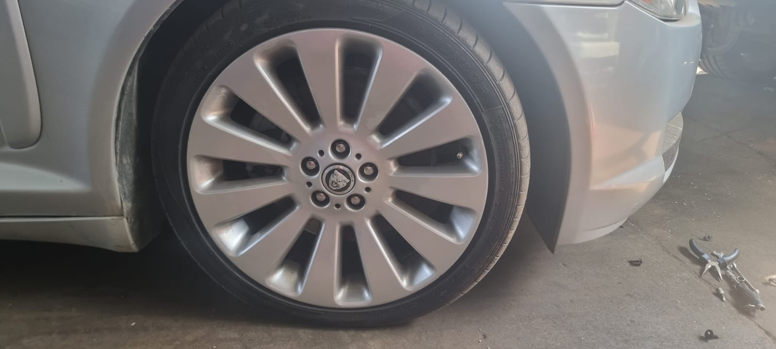 2007 Jaguar XF 2.7l V6 Rim Set for sale 2007 Jaguar XF 2.7l V6 Rim Set for sale
