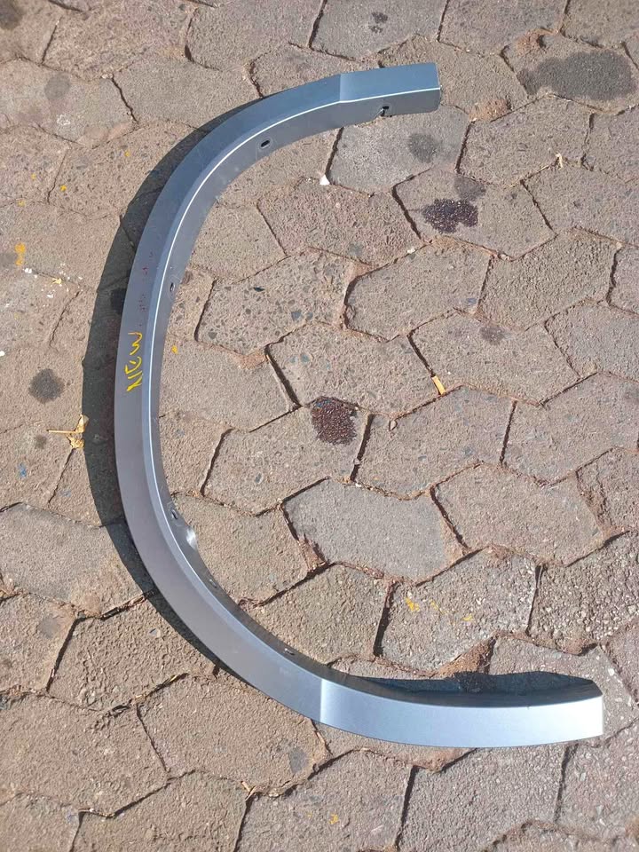 Bmw X2 F39 right rear wheel arch - Private Seller Bmw X2 F39 right rear wheel arch - Private Seller