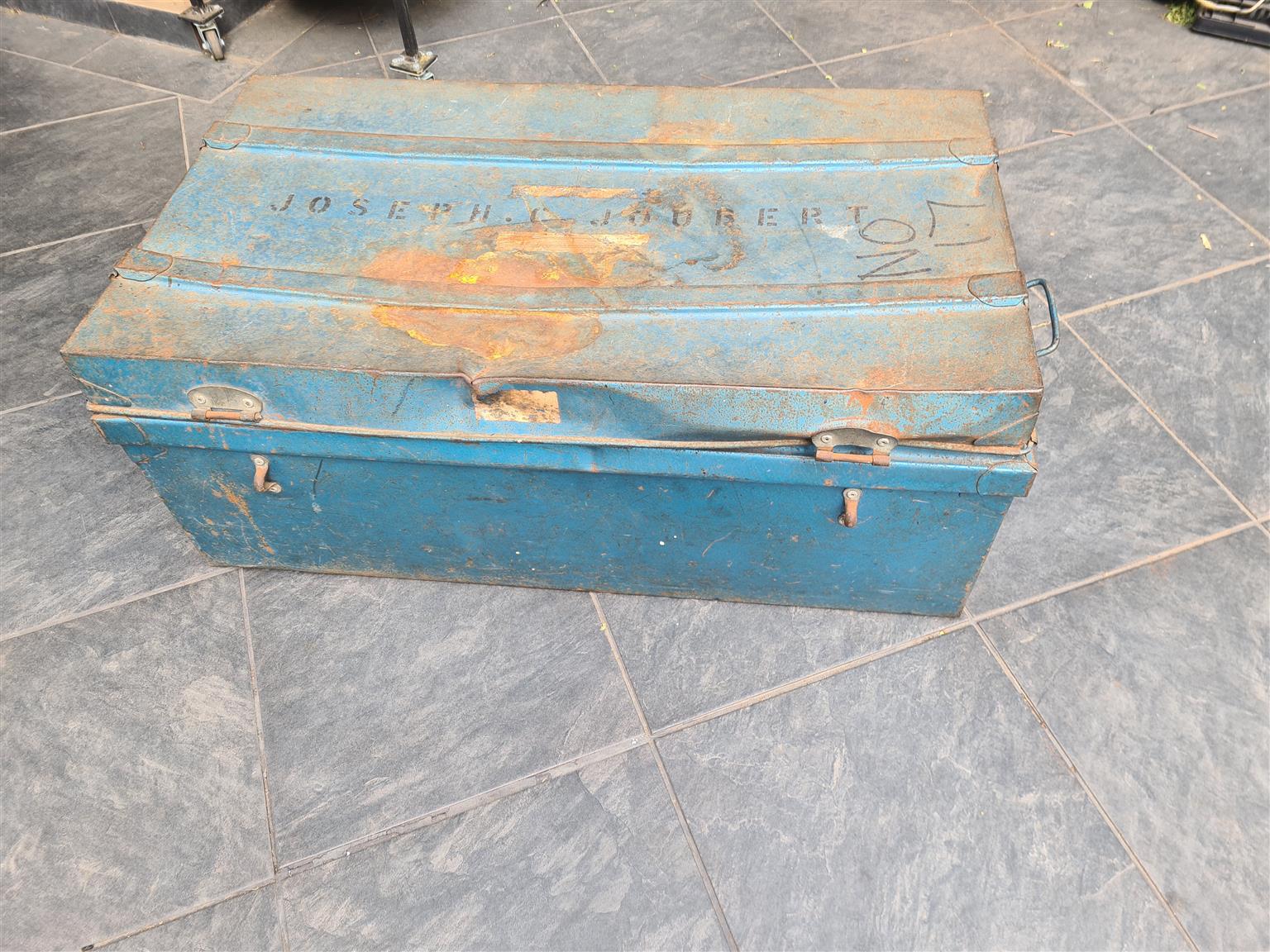 Vintage Travel trunk Vintage Travel trunk