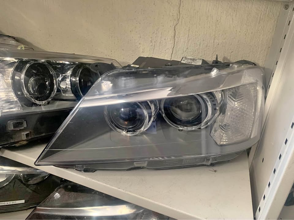 BMWX3 f25 preface headlight BMWX3 f25 preface headlight