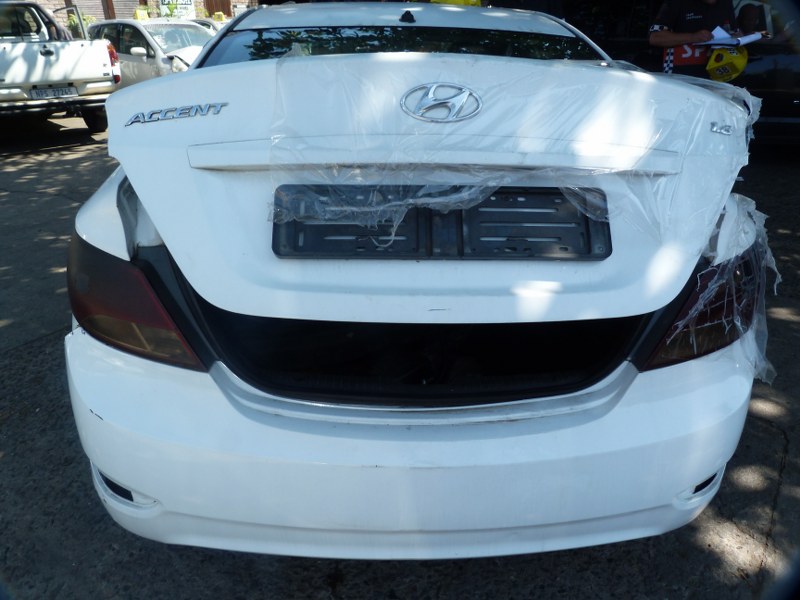 Hyundai Accent 1.6 GL Motion Manual White - 2016 STRIPPING FOR SPARES - Private Seller Hyundai Accent 1.6 GL Motion Manual White - 2016 STRIPPING FOR SPARES - Private Seller