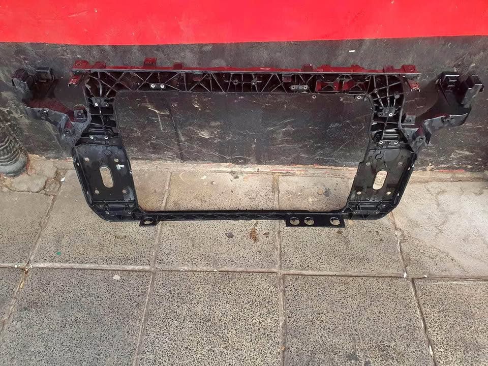 Kia Sportage cradle - Private Seller Kia Sportage cradle - Private Seller