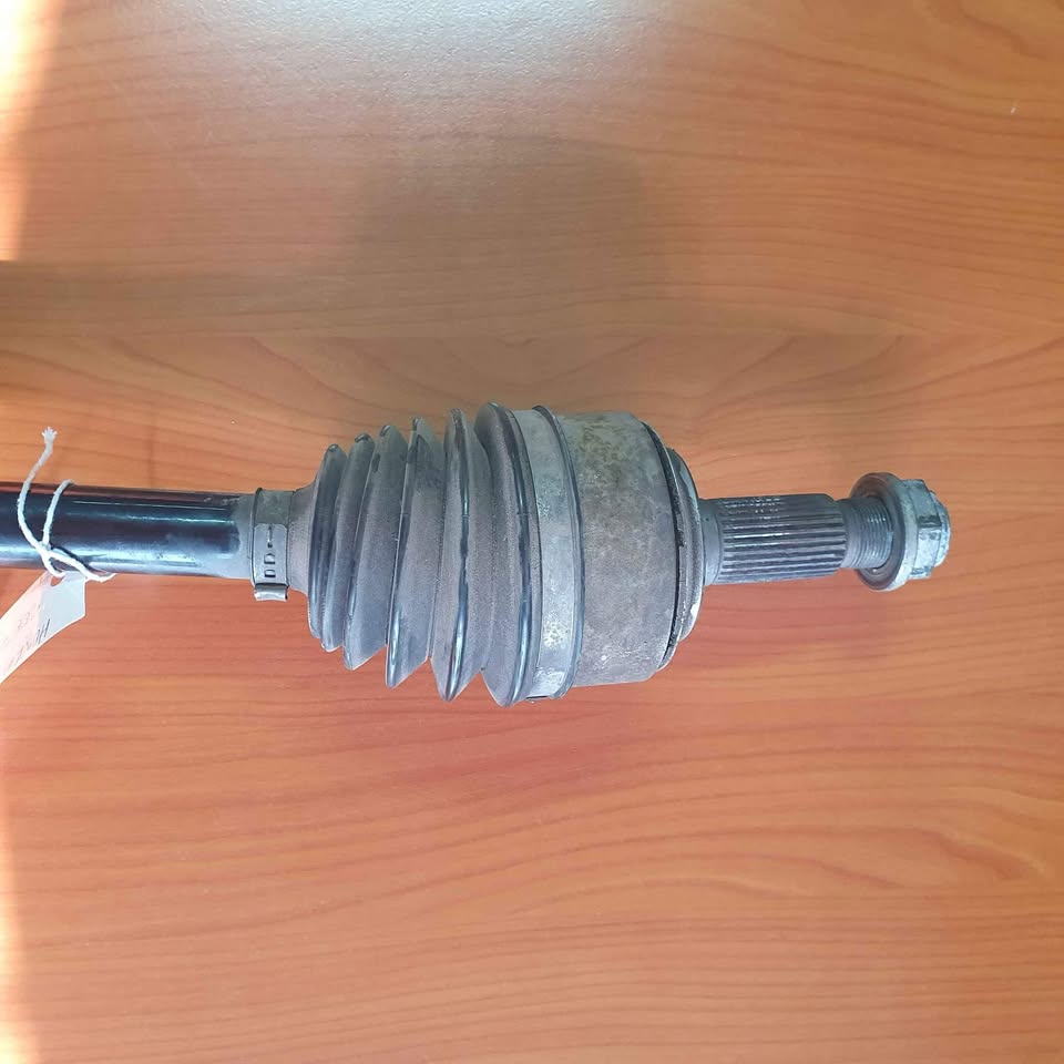Honda CRV 2.2 Diesel Drive Shaft And CV Joints - Private Seller