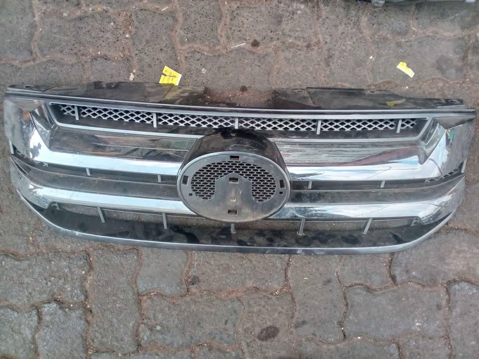 GWM STEED 5 FRONT GRILL - Private Seller GWM STEED 5 FRONT GRILL - Private Seller