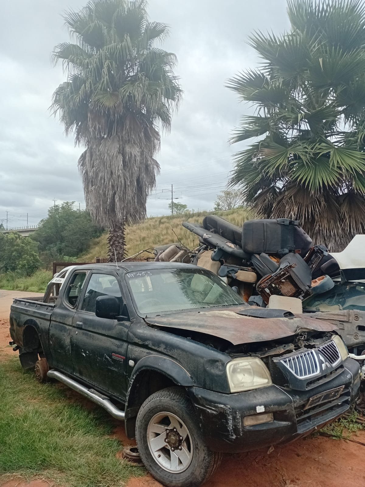 Mitsubishi Colt 2.8 ClubCab 2002 Year Model Stripping For Parts - Private Seller Mitsubishi Colt 2.8 ClubCab 2002 Year Model Stripping For Parts - Private Seller