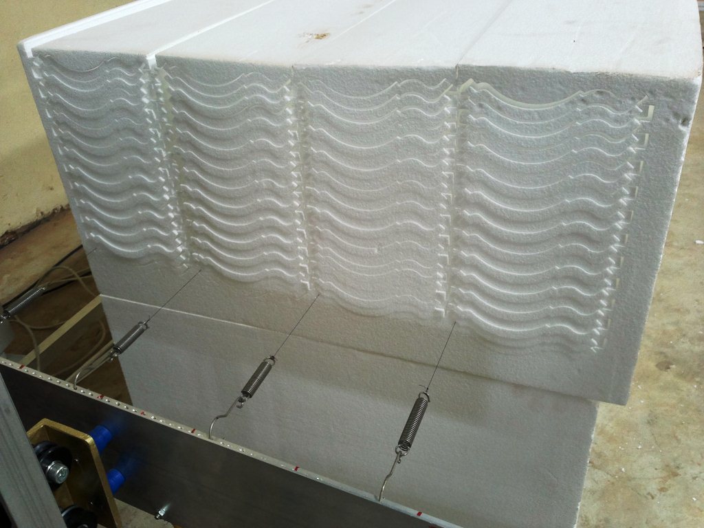 Cornice Cutting Polystyrene Cnc Machine Junk Mail