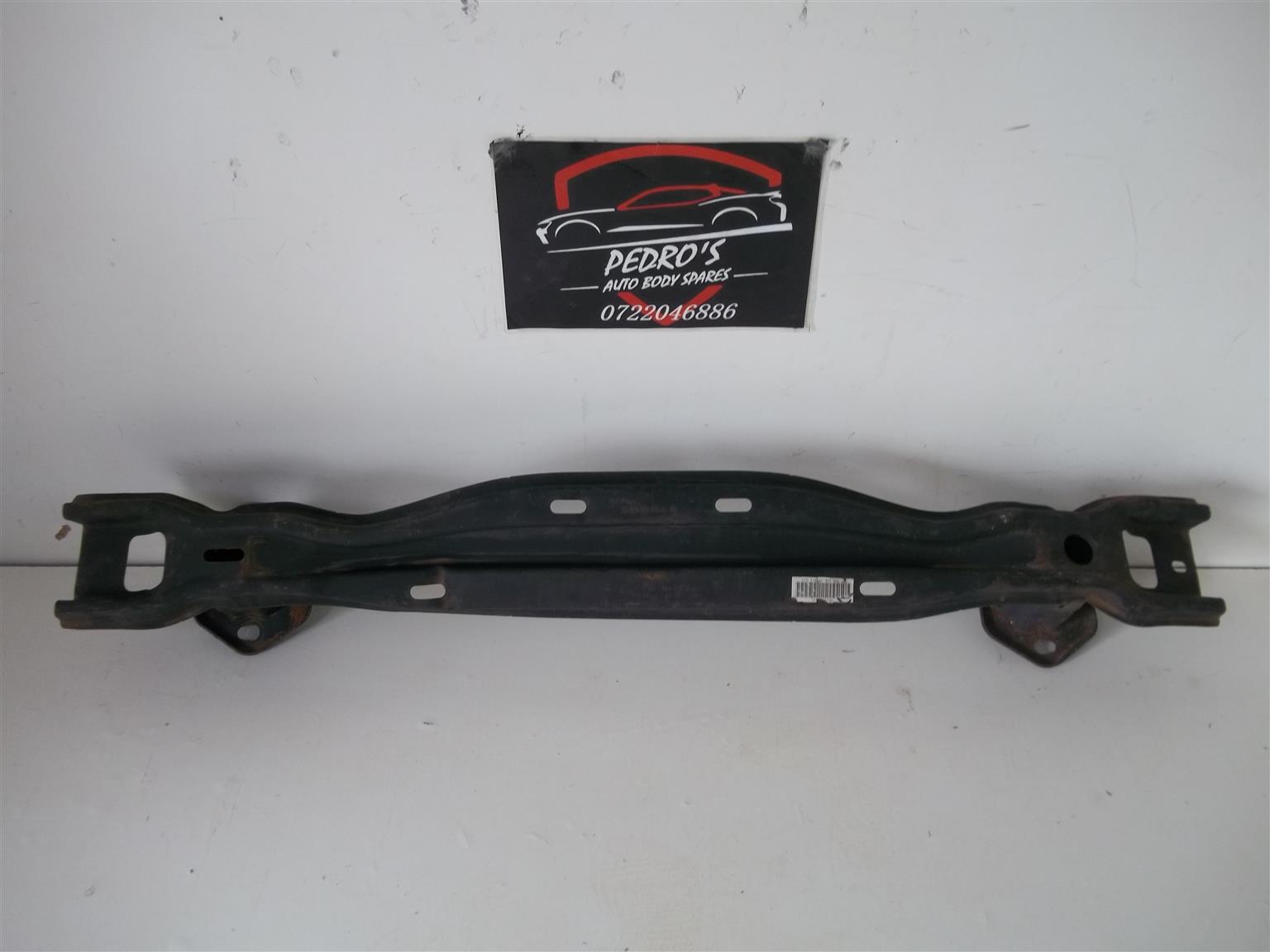 BMW (F30) bumper stiffener - Private Seller BMW (F30) bumper stiffener - Private Seller