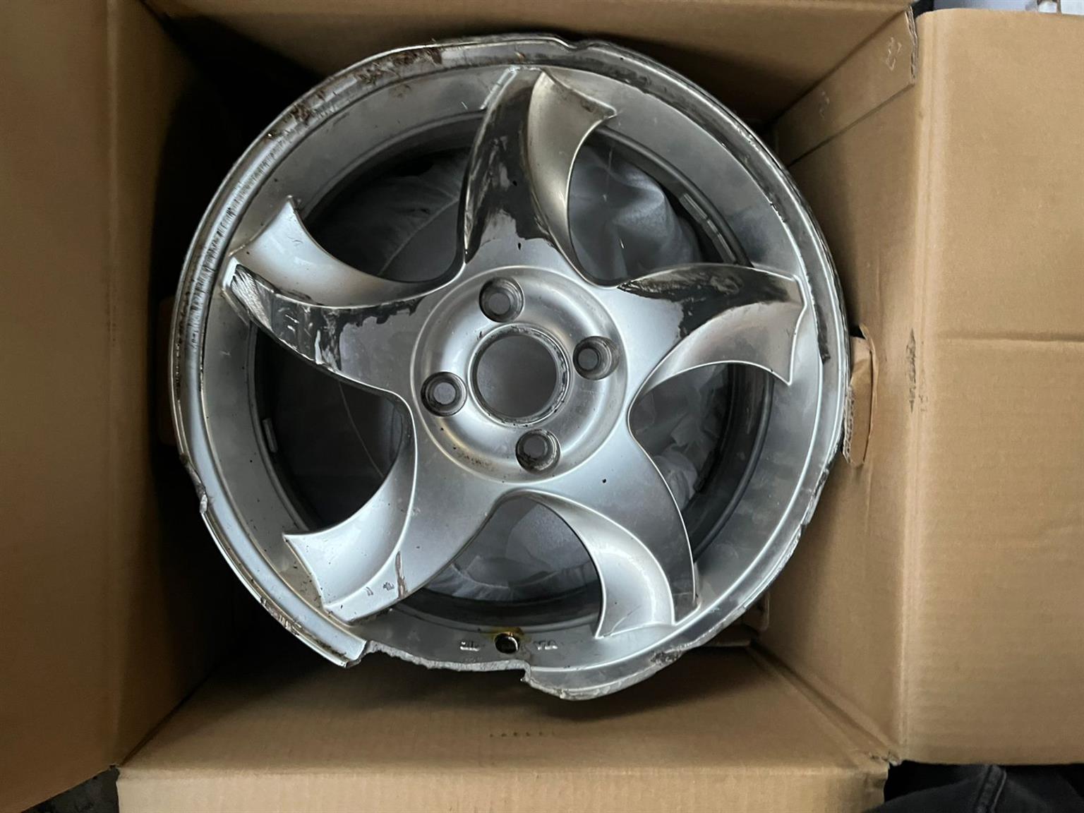 RXi Blade Replica Rims - Private Seller RXi Blade Replica Rims - Private Seller