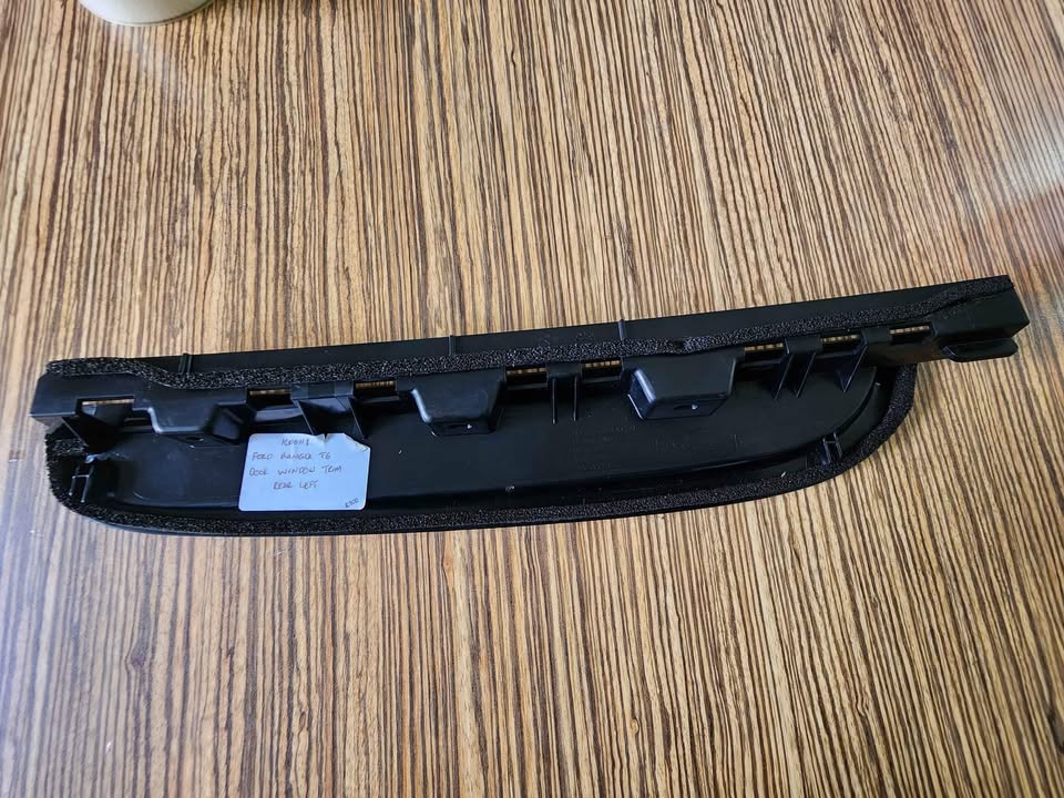 FORD RANGER DOOR WINDOW COVER TRIM - Private Seller