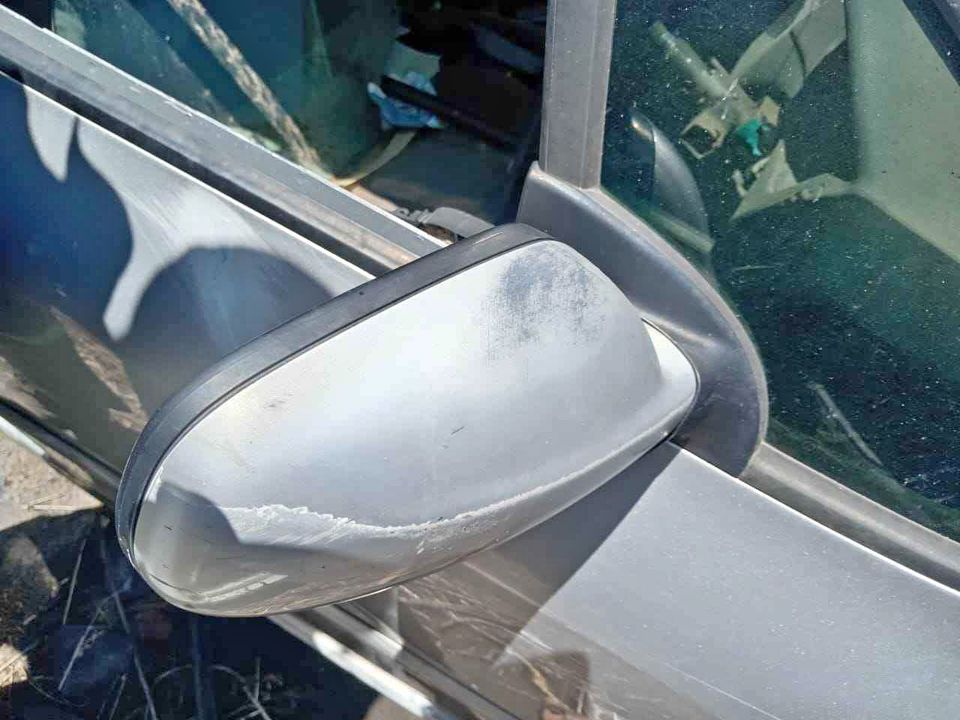 Peugeot 307 10fx station wagon rhs door mirror - Private Seller Peugeot 307 10fx station wagon rhs door mirror - Private Seller