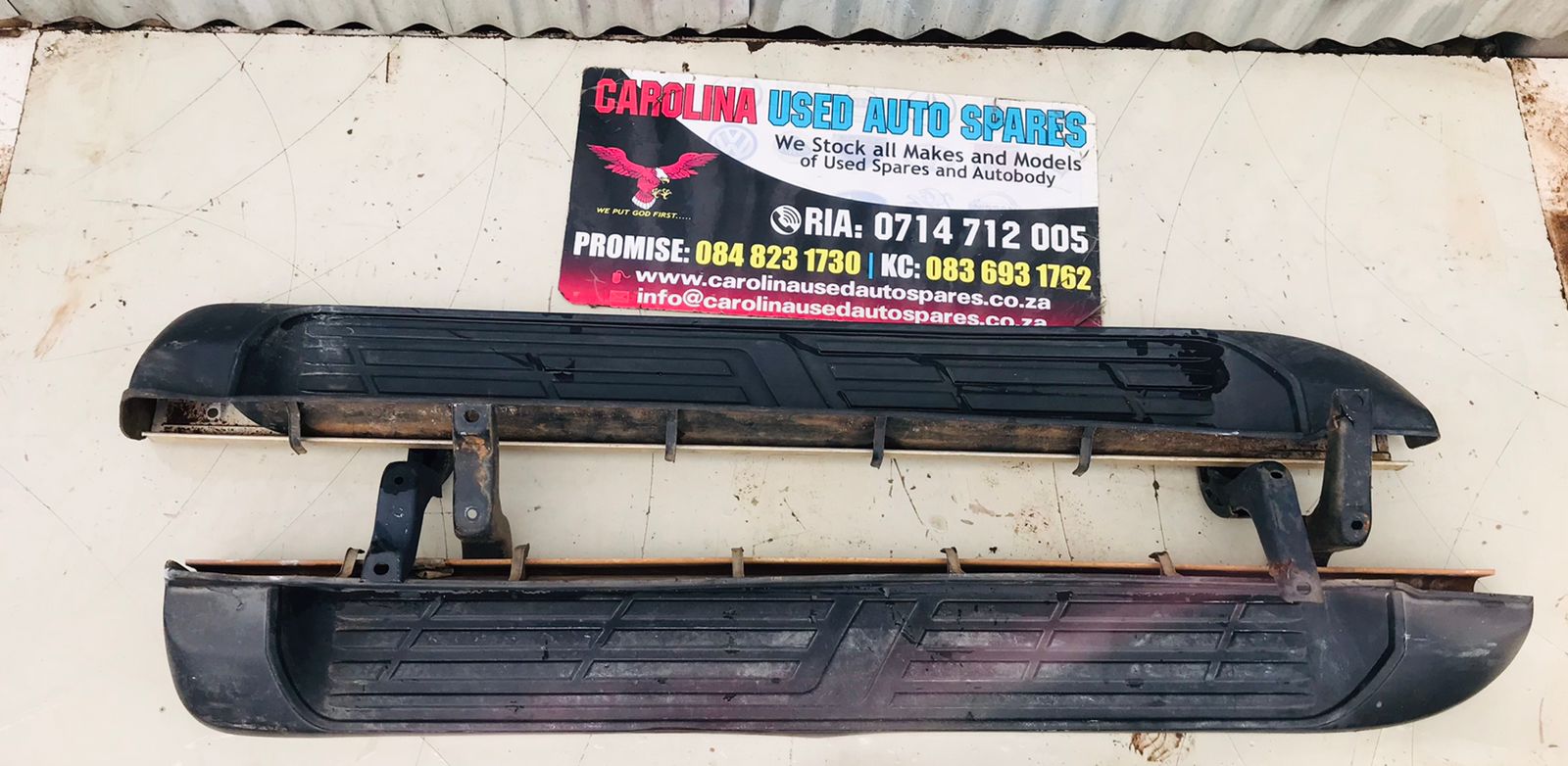 Toyota GD6 Hilux single cab left and right side step - Private Seller