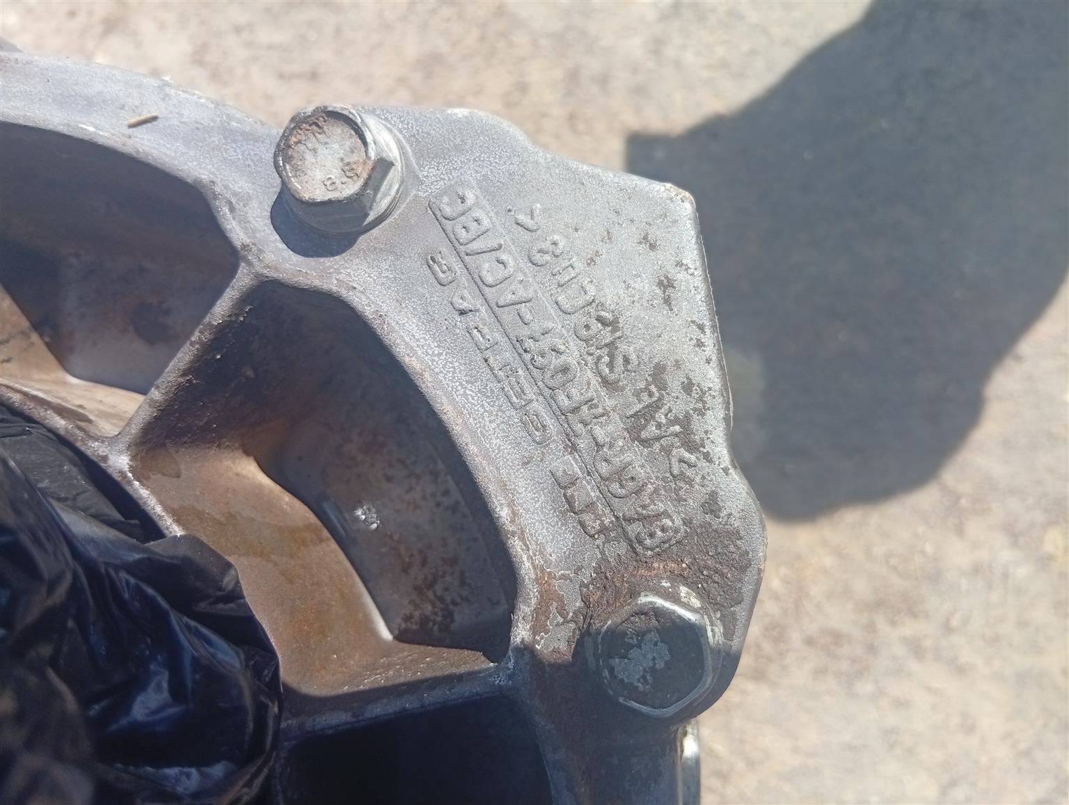 Ford fiesta focus manual gearbox AMBA6R 7002AF 6M2R7FO96EC/31699 - Private Seller Ford fiesta focus manual gearbox AMBA6R 7002AF 6M2R7FO96EC/31699 - Private Seller