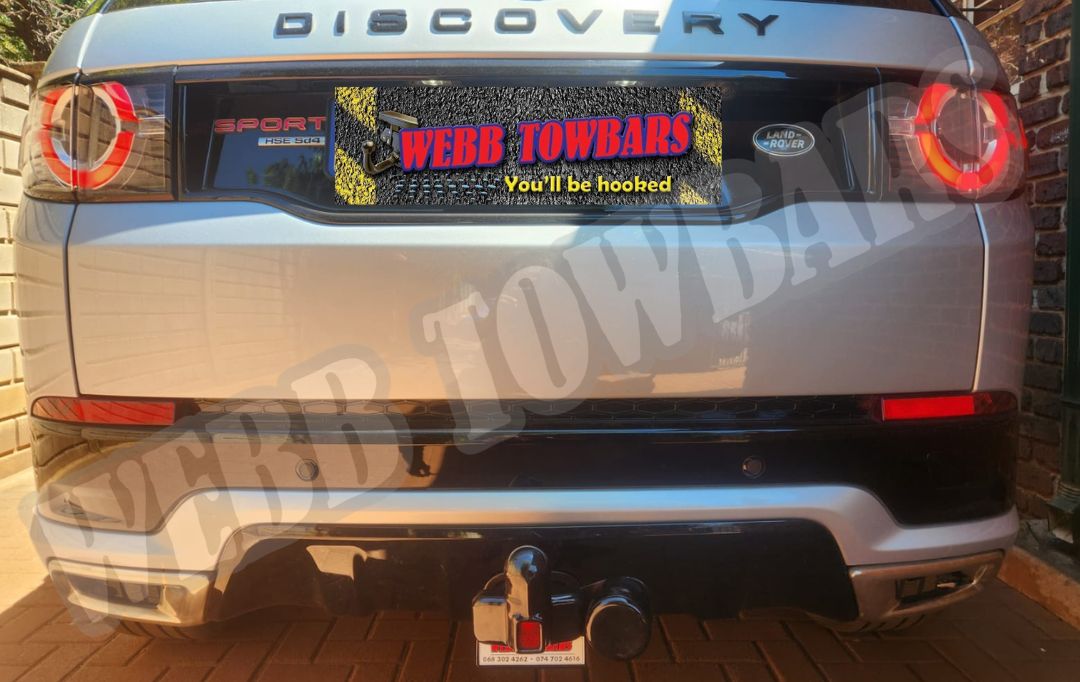 Land Rover Discovery Sport Standard/Detachbale Towbars - Private Seller Land Rover Discovery Sport Standard/Detachbale Towbars - Private Seller