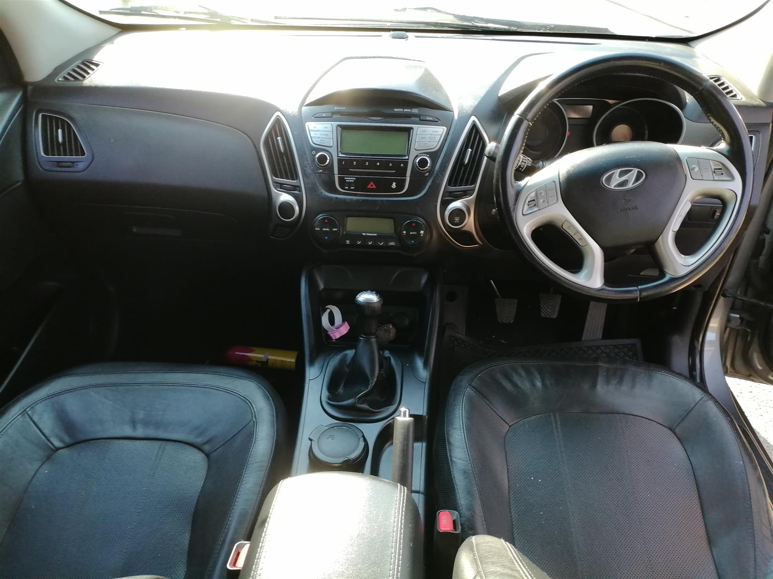 2013 HYUNDAI IX35 2.0 MANUAL TRANSMISSION IN EXCELLENT CONDITION, SERVICE BOOK O