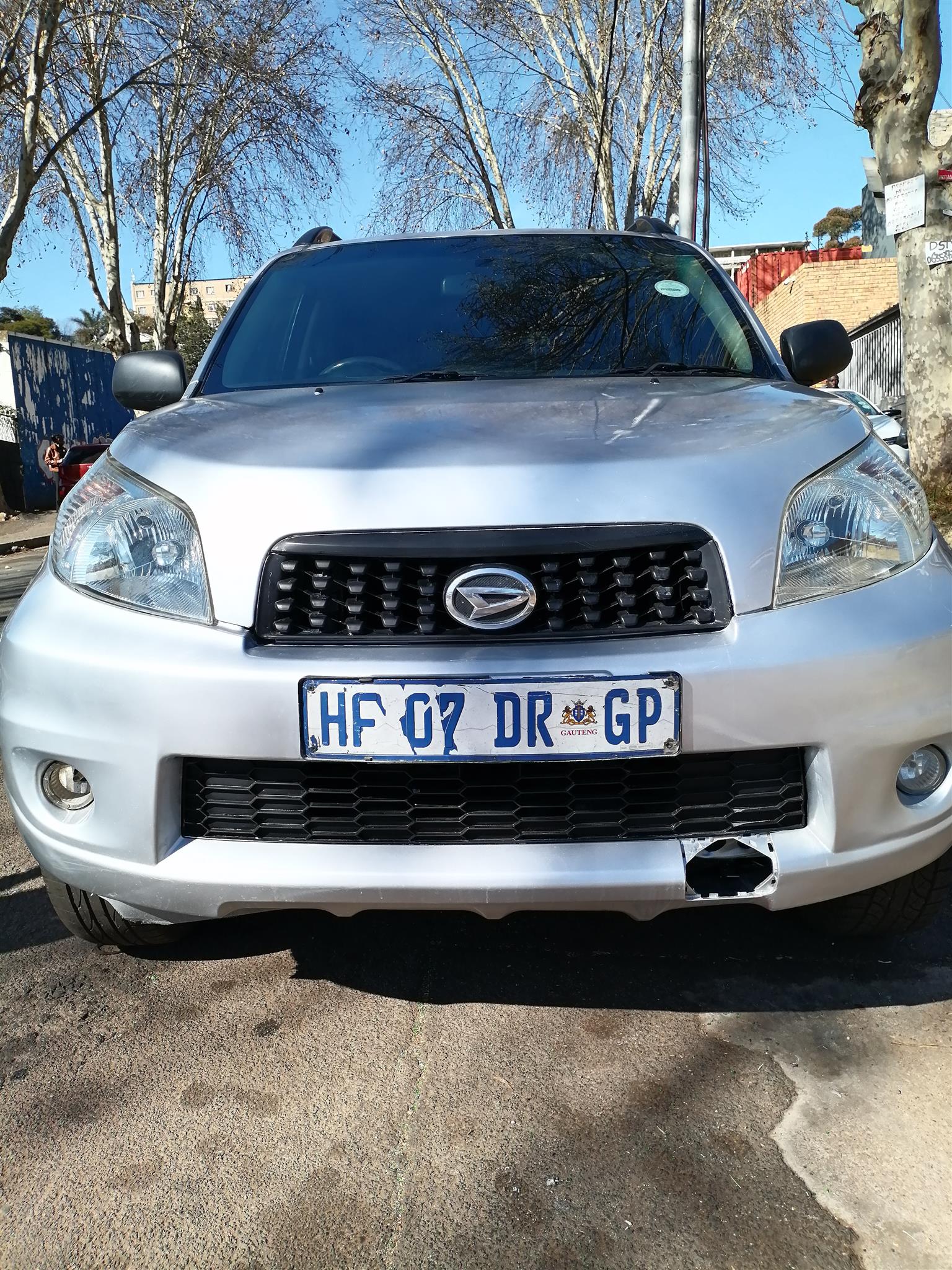 2010 DAIHATSU TERIOS 1.5 MANUAL TRANSMISSION IN EXCELLENT CONDITION
