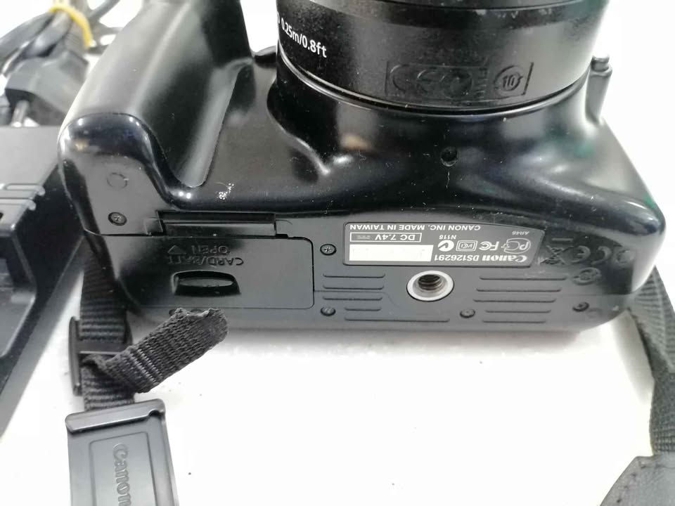 CANON EOS 1100D DIGITAL CAMERA