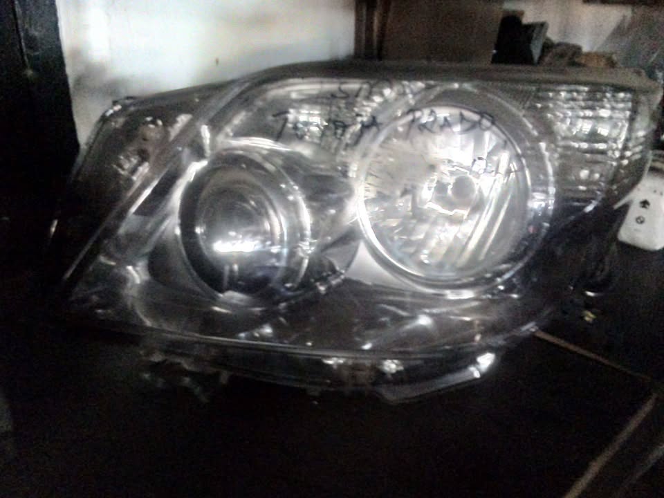 Toyota Prado headlight - Private Seller Toyota Prado headlight - Private Seller