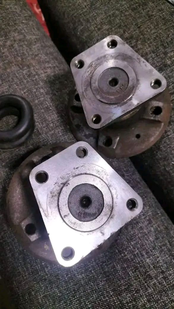 Rear hub,bearings,stub axel for opel astra,monza, kadette - Private Seller