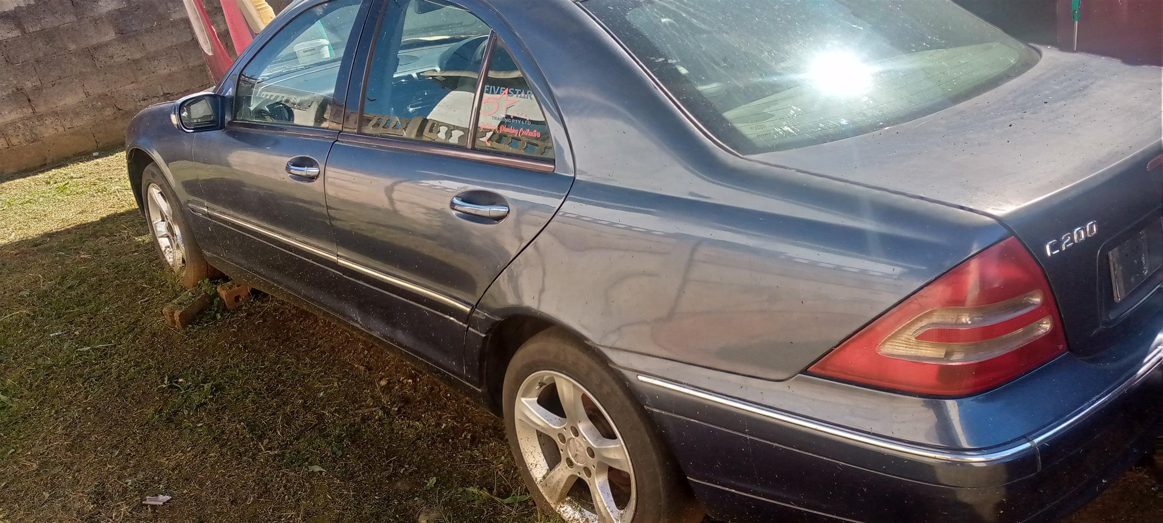 Used 2004 Mercedes-Benz C-Class C200 Elegance - Private Seller Used 2004 Mercedes-Benz C-Class C200 Elegance - Private Seller