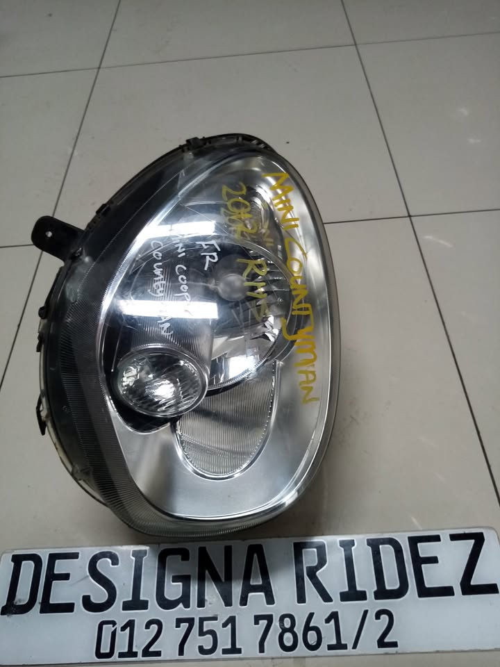 MINI COOPER COUNTRYMAN HEADLIGHTS - Private Seller MINI COOPER COUNTRYMAN HEADLIGHTS - Private Seller