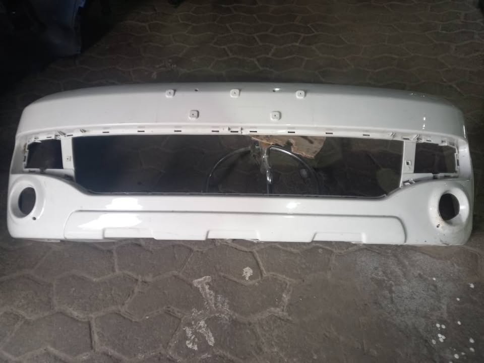 2010 - Unward GWM STEED 5 Bakkie Front Bumper. - Private Seller 2010 - Unward GWM STEED 5 Bakkie Front Bumper. - Private Seller