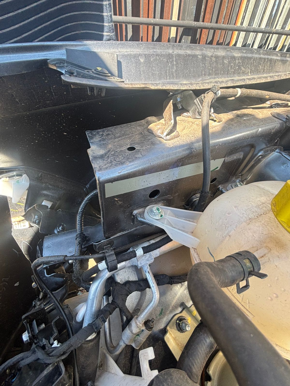 2025 MAHINDRA 3X0 1.2 STRIPPING FOR SPARES - Private Seller