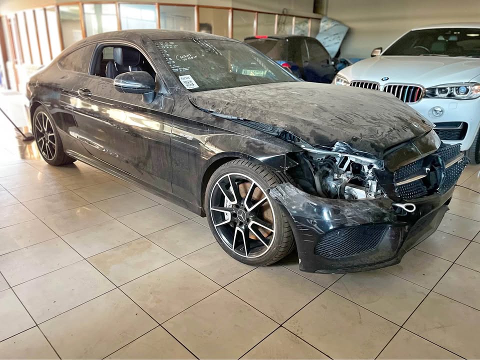 Mercedes W205 C43 stripping for spares