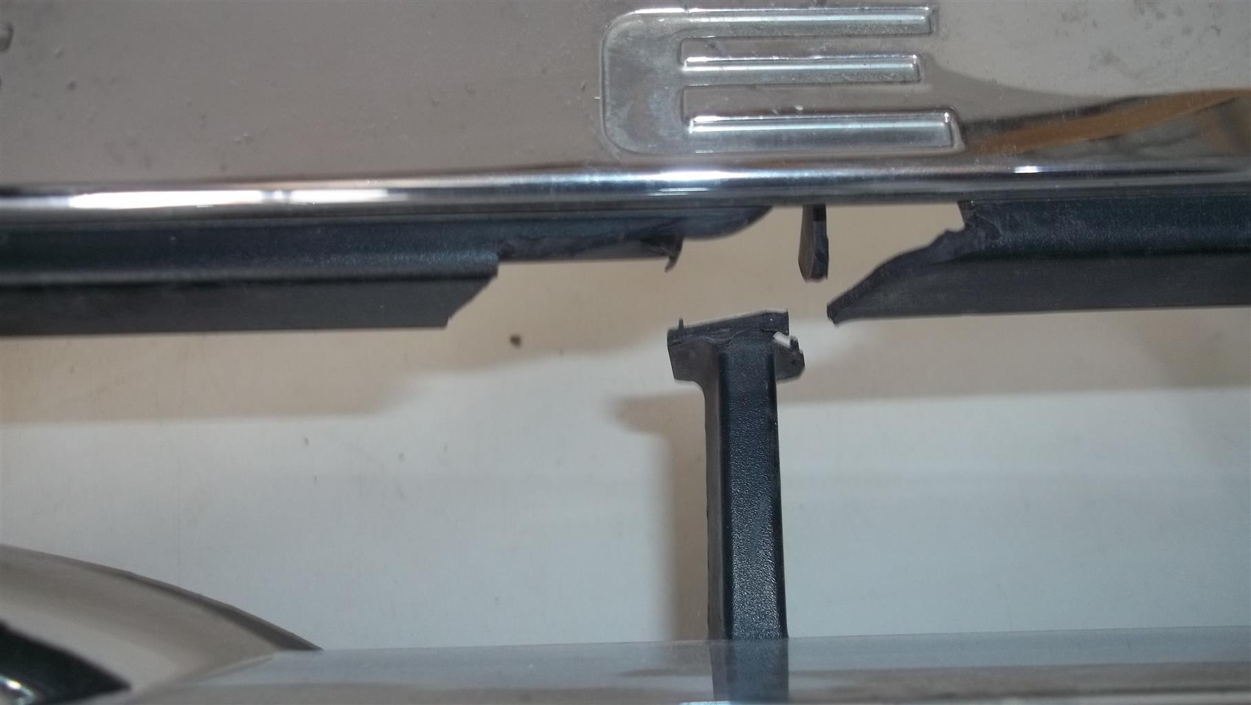 Ford Ranger T8 grille - Private Seller Ford Ranger T8 grille - Private Seller