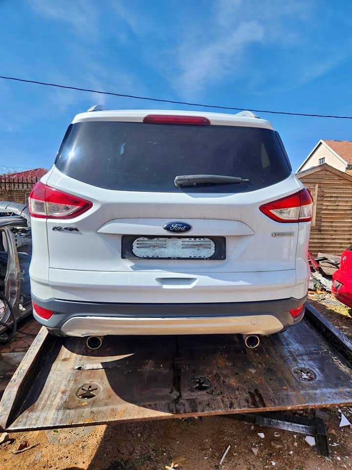 2015 Ford Kuga 1.6 Ecoboost Ambiente Manual Spares Stripping Johannesb 2015 Ford Kuga 1.6 Ecoboost Ambiente Manual Spares Stripping Johannesb