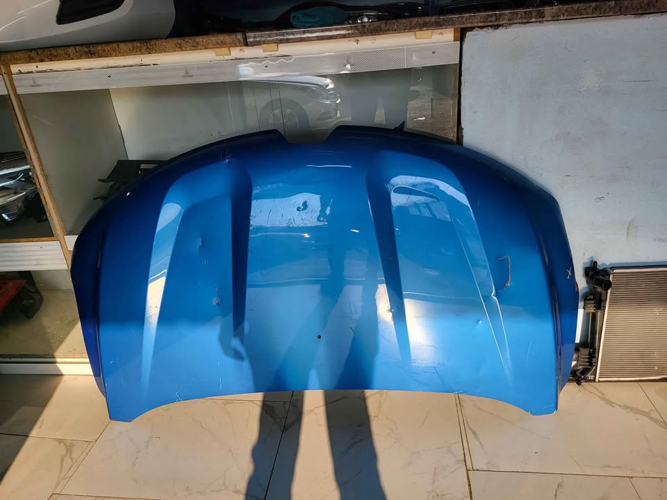 Renault Kiger bonnet for sale - Private Seller Renault Kiger bonnet for sale - Private Seller