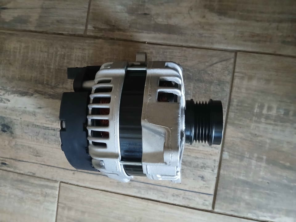 Mercedes benz M270 Alternator