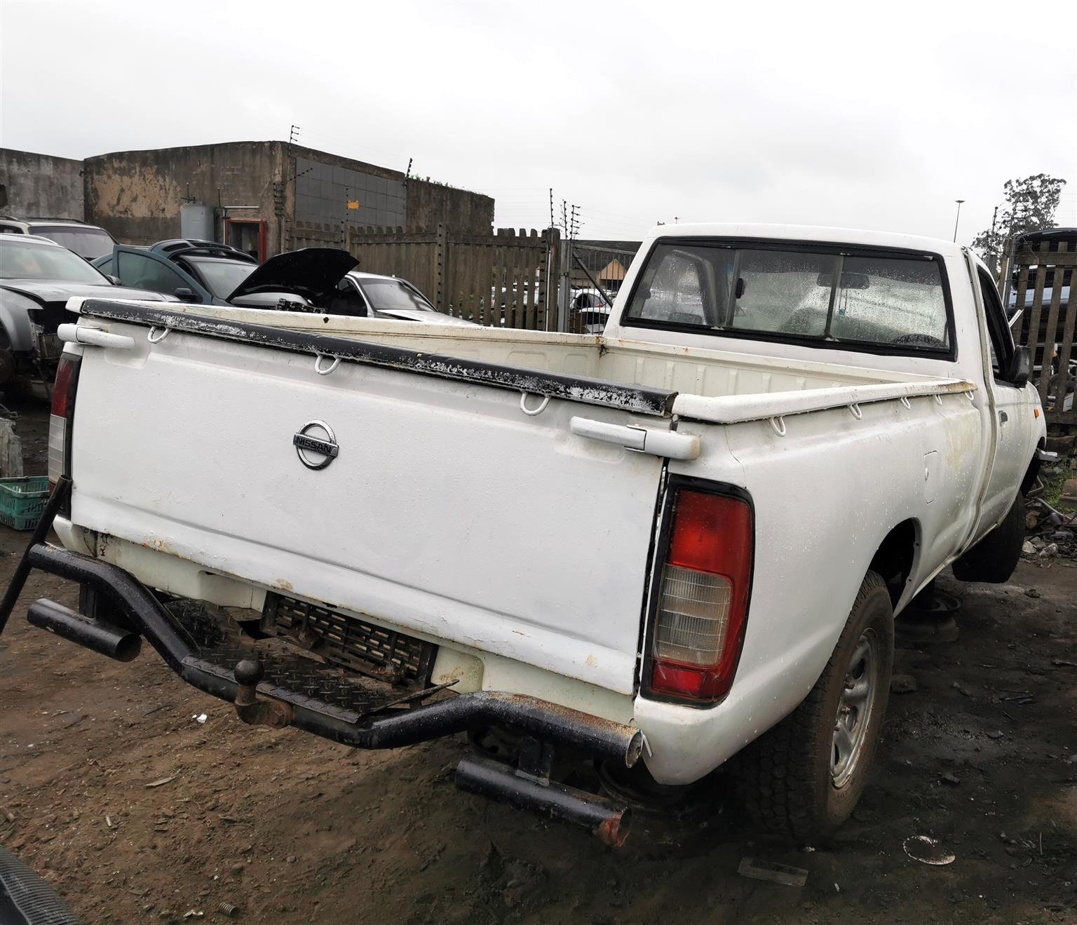 Nissan Hardbody 2.0L - Stripping for Spares