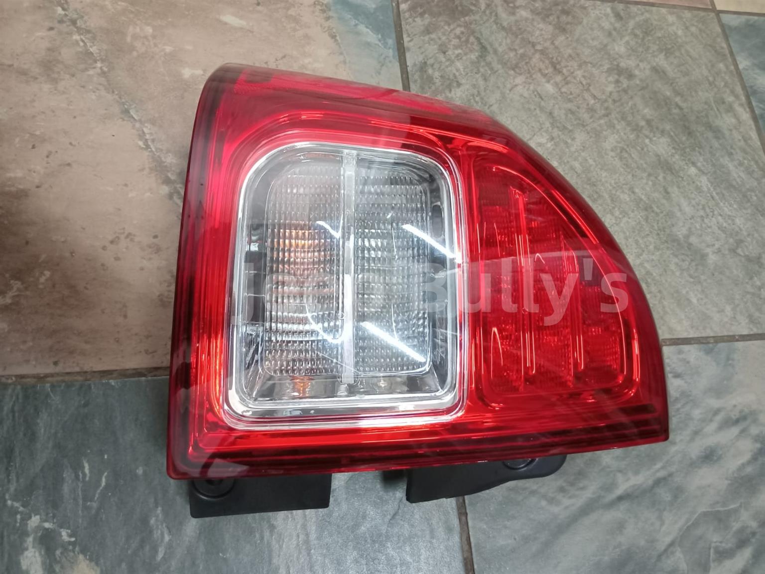 Jeep Compass New (Tail Light) For Left Rear - Private Seller Jeep Compass New (Tail Light) For Left Rear - Private Seller
